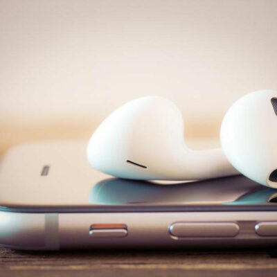 iPhone XR 64GB – Apple’s latest budget offering