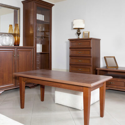 4 things to know about reclaimed wooden furniture